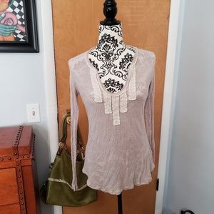 15 Banana Republic long sleeve top